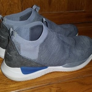 Skechers Matrixx Memory Foam Shoes